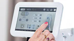 Baby Lock Regalia ST Machine COLOR TOUCHSCREEN WITH ONSCREEN HANDWHEEL