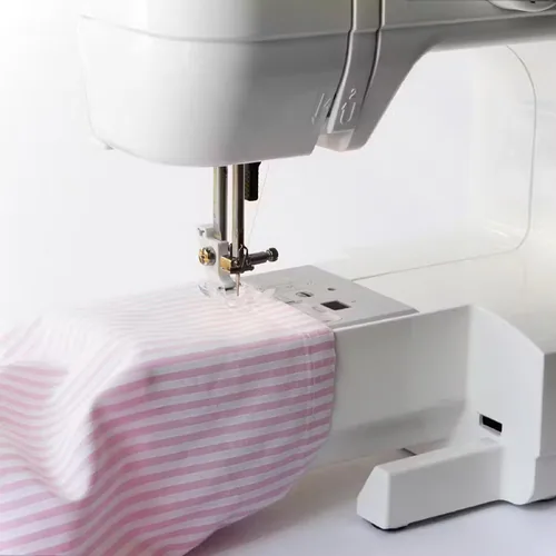 Elna eXplore 160 sewing process