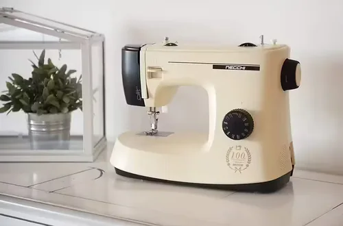 Necchi Mirella Sewing Machine