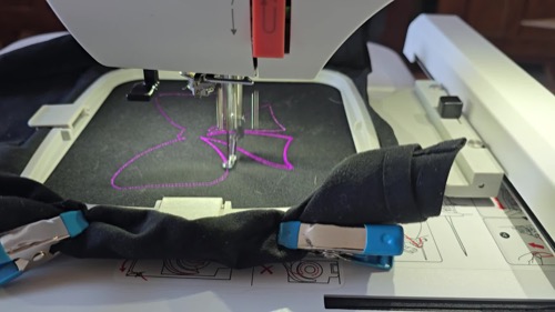 Customer photo of embroidery made with the PooLin EOC06