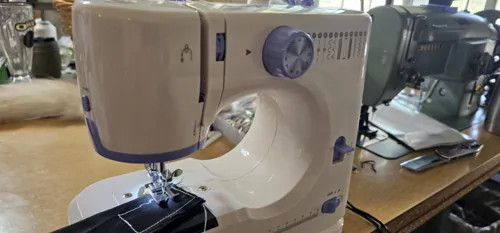Customer photograph of the sangzm sewing machine
