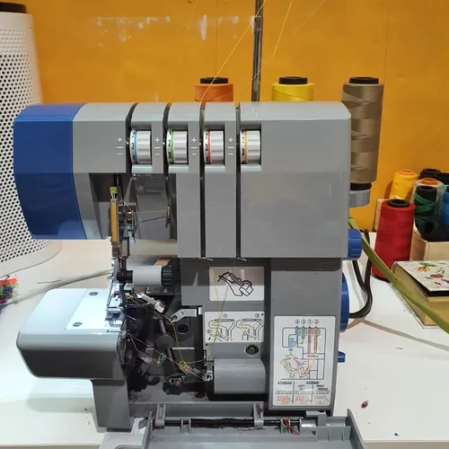The X5004-HD in an owner’s workspace. Their review was later updated with adjustment difficulties.