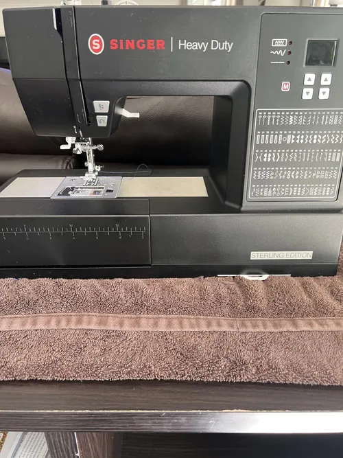An owner’s Singer 6600C Sterling setup.